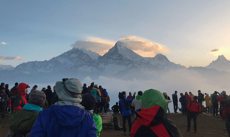 Panoramic-view-of-mountain-range-from-Poonhill